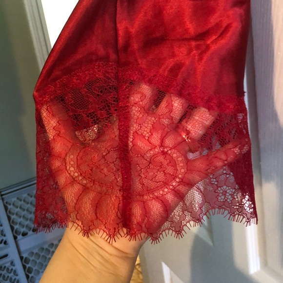 Victoria’s Secret Camisole Top Red/Red Lace NWT - Picture 9 of 10